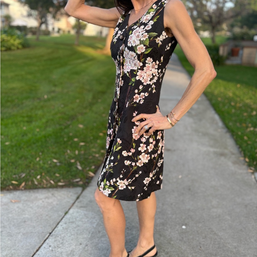 Dolce & Gabbana Black Floral Cherry Blossom Jacquard Sleeveless Mini Dress - IT - Picture 5 of 13